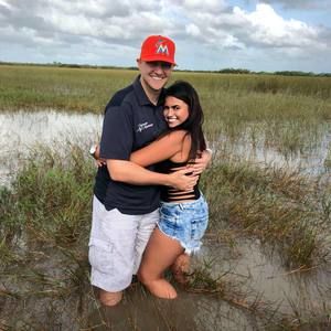 Meet your Posher, Lina